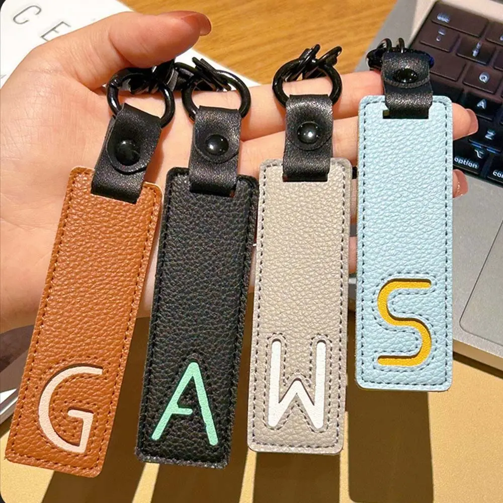 Monogram Keychain Leather - Klasyczny brelok ze skóry Pu A-Z