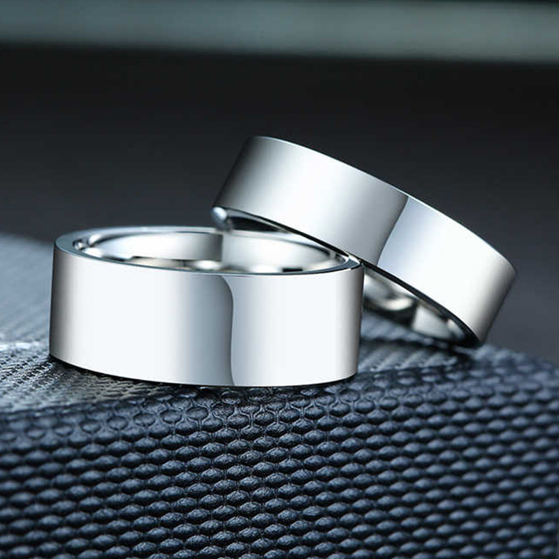 Pierścionki ze stali nierdzewn – Initial Ring Custom recenzja i cena