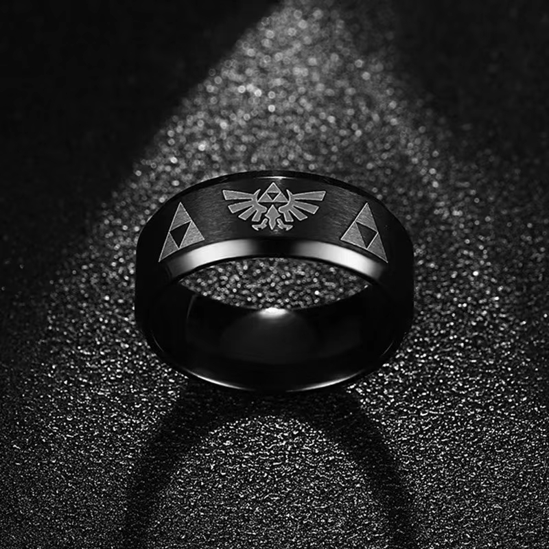 Pierścionek Trójkąt Triforce A – Initial Ring Custom recenzja i cena