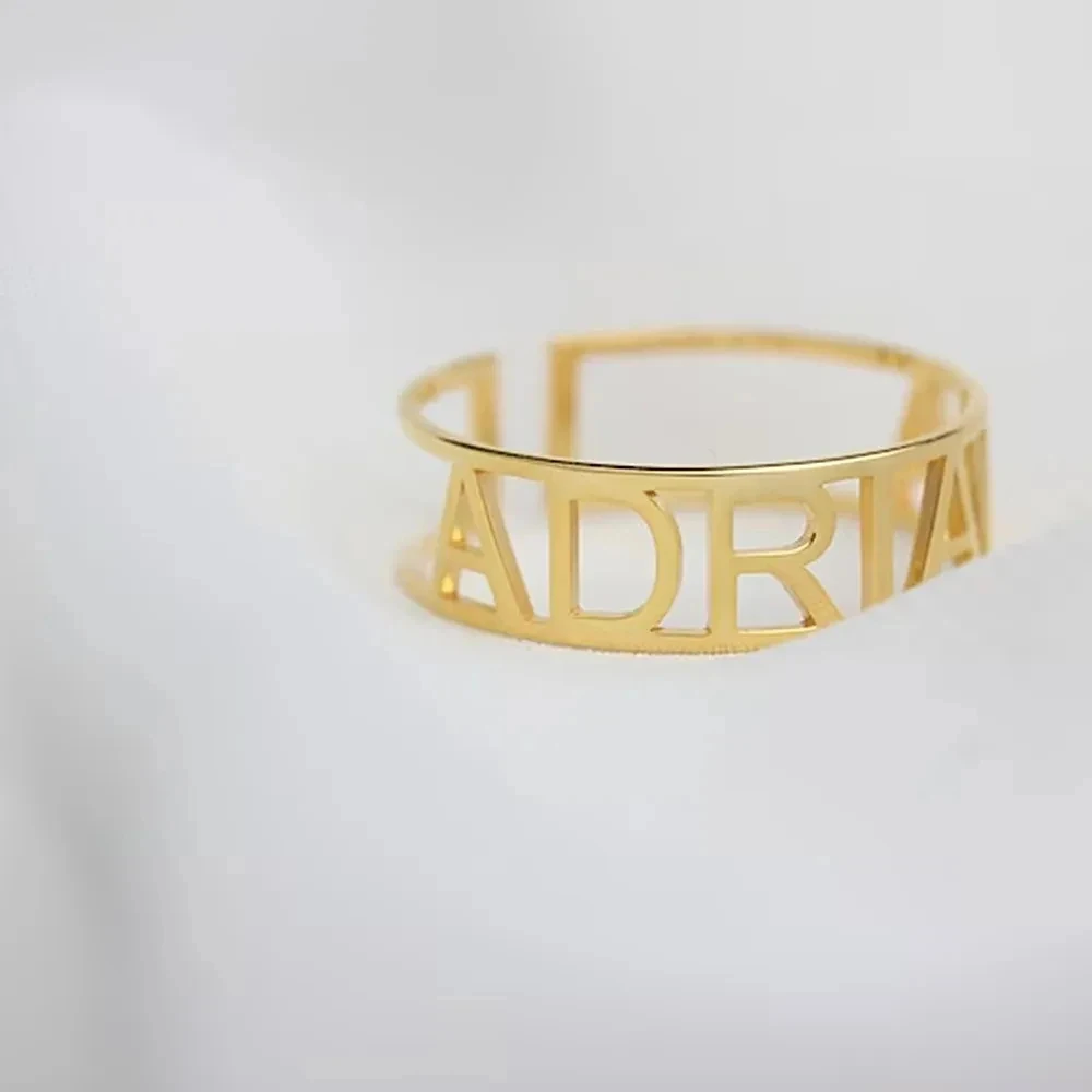 Spersonalizowana nazwa litery  – Initial Ring Custom recenzja i cena
